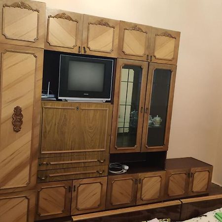 Apartment On Sheptytskyh 27 リヴィウ エクステリア 写真