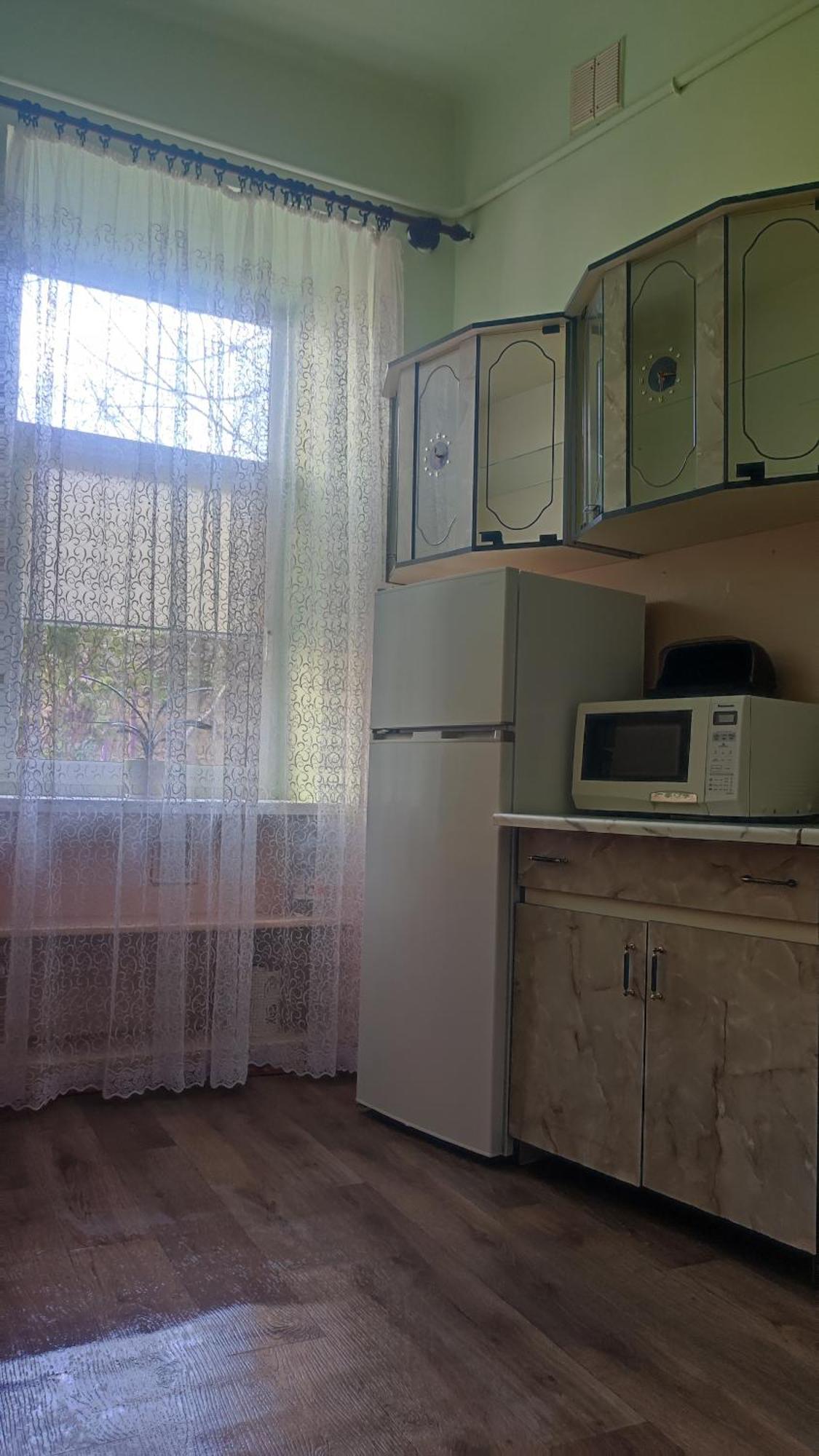 Apartment On Sheptytskyh 27 リヴィウ エクステリア 写真