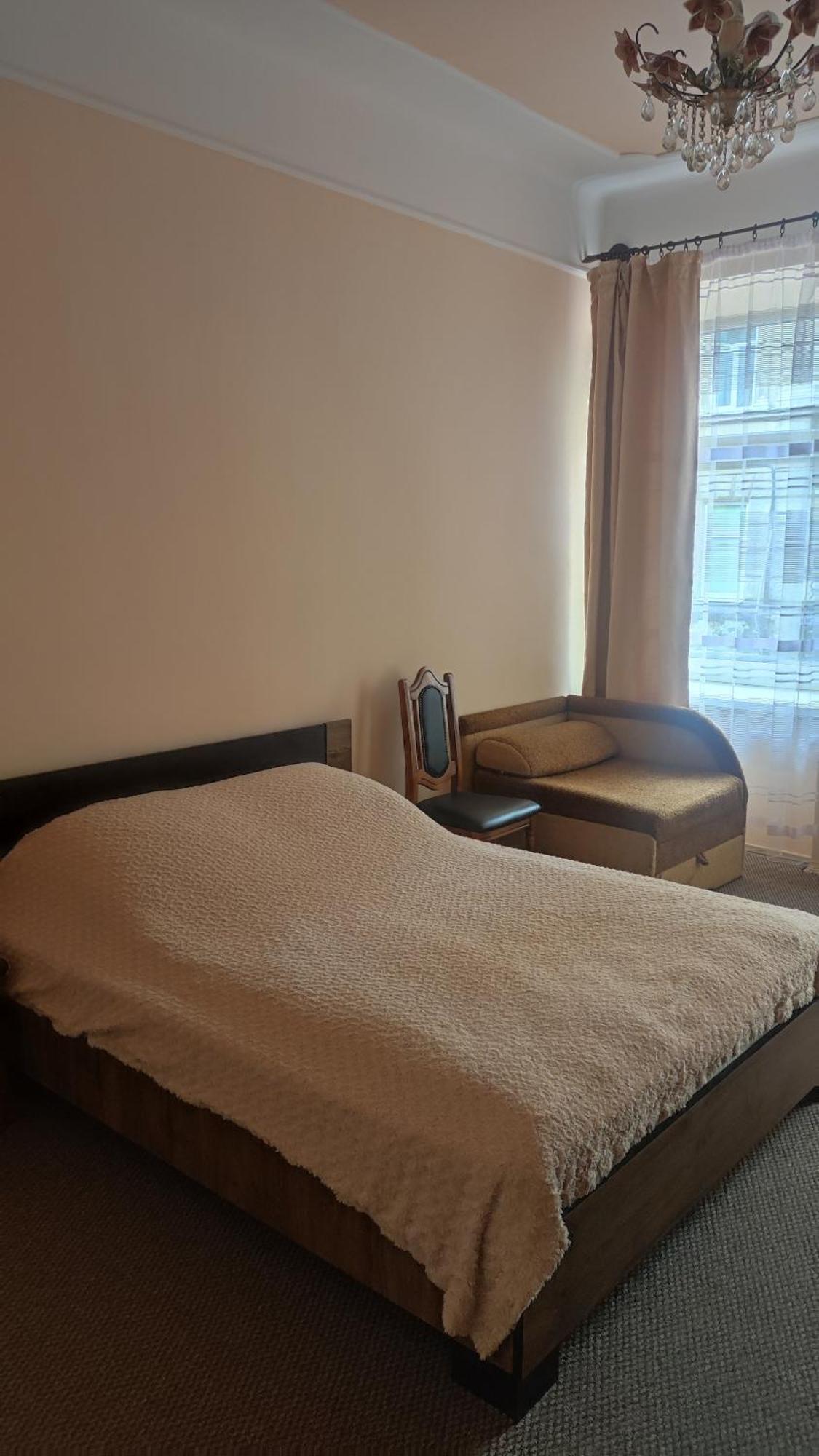 Apartment On Sheptytskyh 27 リヴィウ エクステリア 写真
